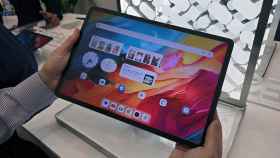 Tablet TCL con su tecnología propia de pantalla
