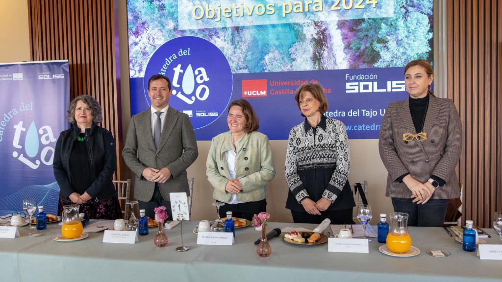Desayuno informativo de la cátedra del Tajo UCLM-Soliss en Toledo. Foto: Javier Longobardo.
