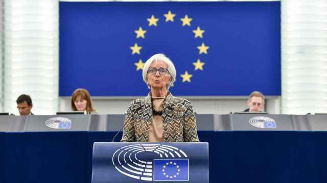 La presidenta del BCE, Christine Lagarde, durante su comparecencia de este lunes en la Eurocámara
