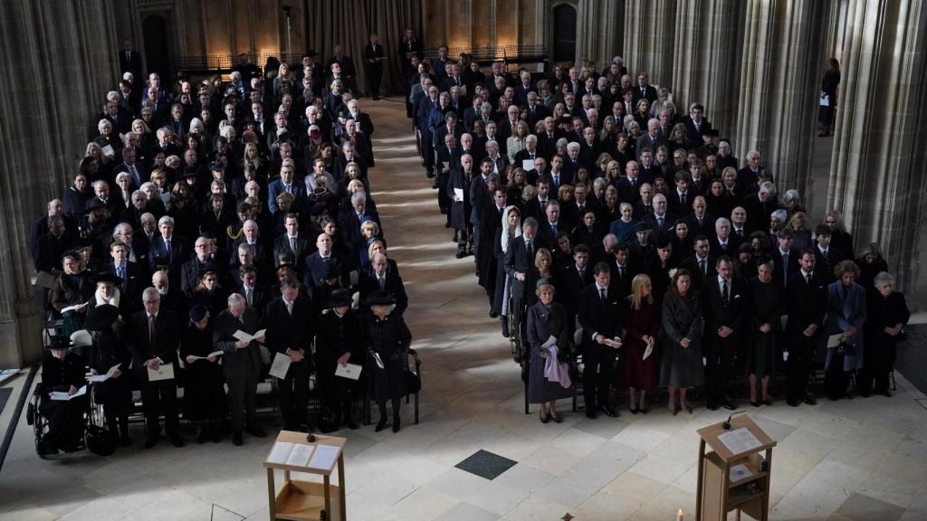 Imagen de la capilla de San Jorge en el momento de la ceremonia en homenaje a Constantino II.