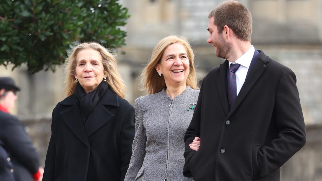 Las infantas Cristina y Elena junto a Juan Urdangarin en el homenaje a Constantino de Grecia.