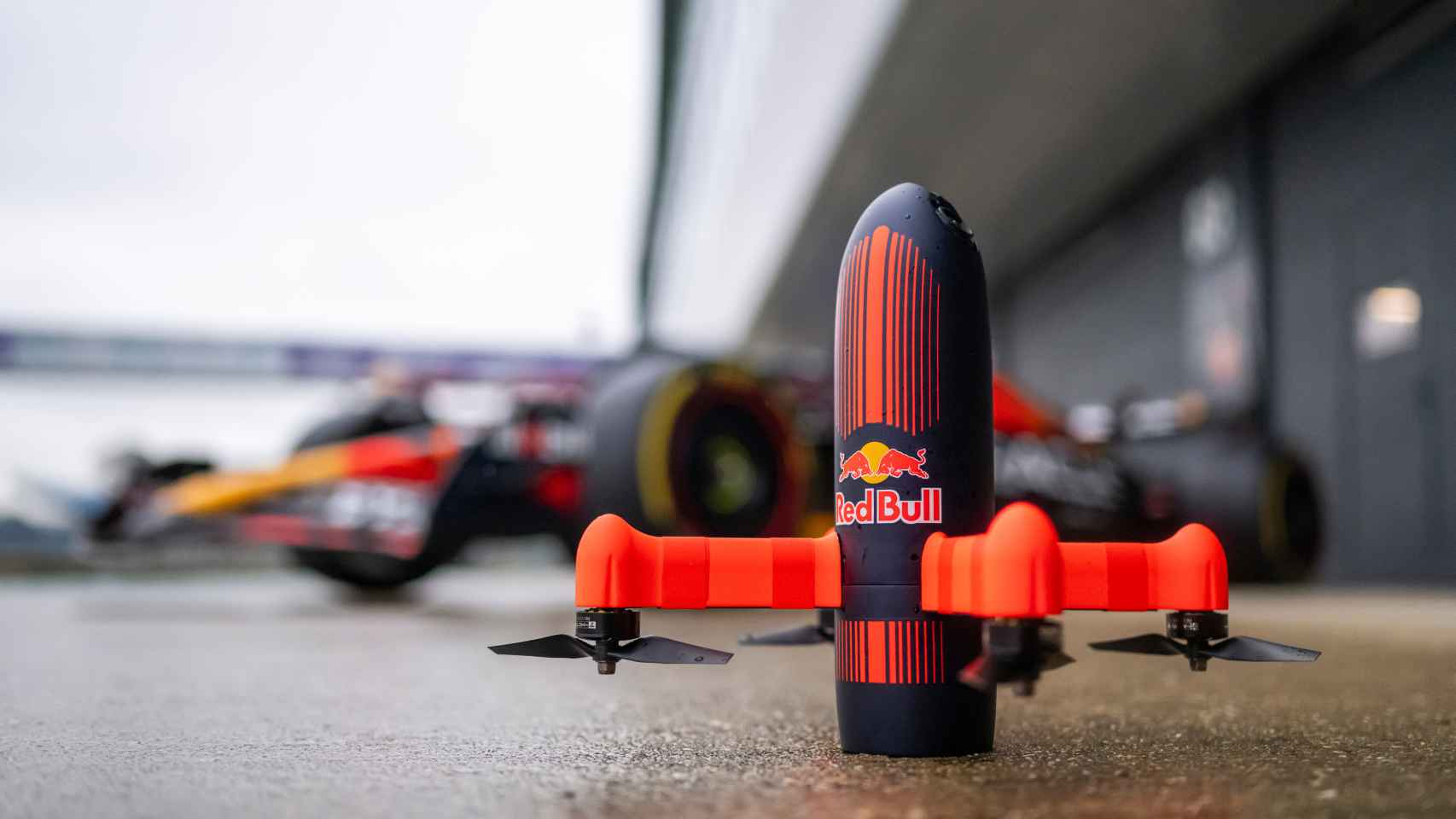 El drone y el Red Bull F1