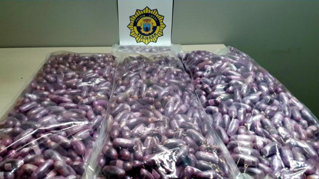 Pillan a un hombre con 11 kilos de hachís escondidos en una maleta en la estación de bus de Benidorm