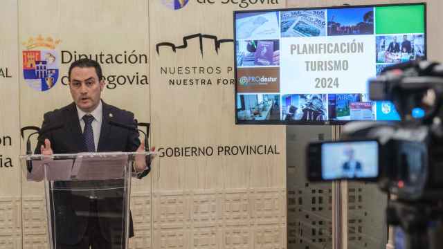El diputado de Turismo, Javier Figueredo, presenta las líneas de actuación de 2024