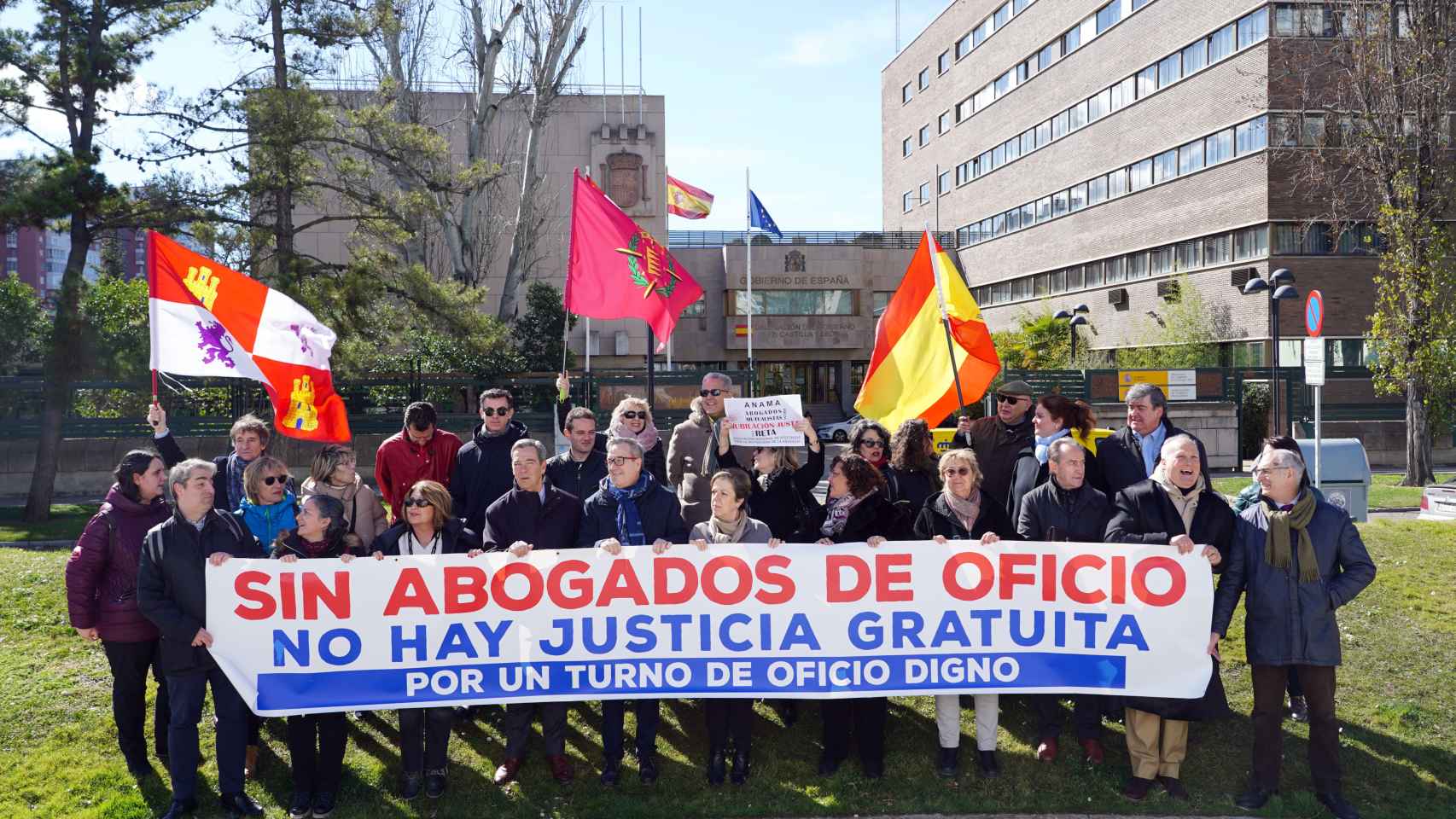Concentración de letrados del turno de oficio en Valladolid