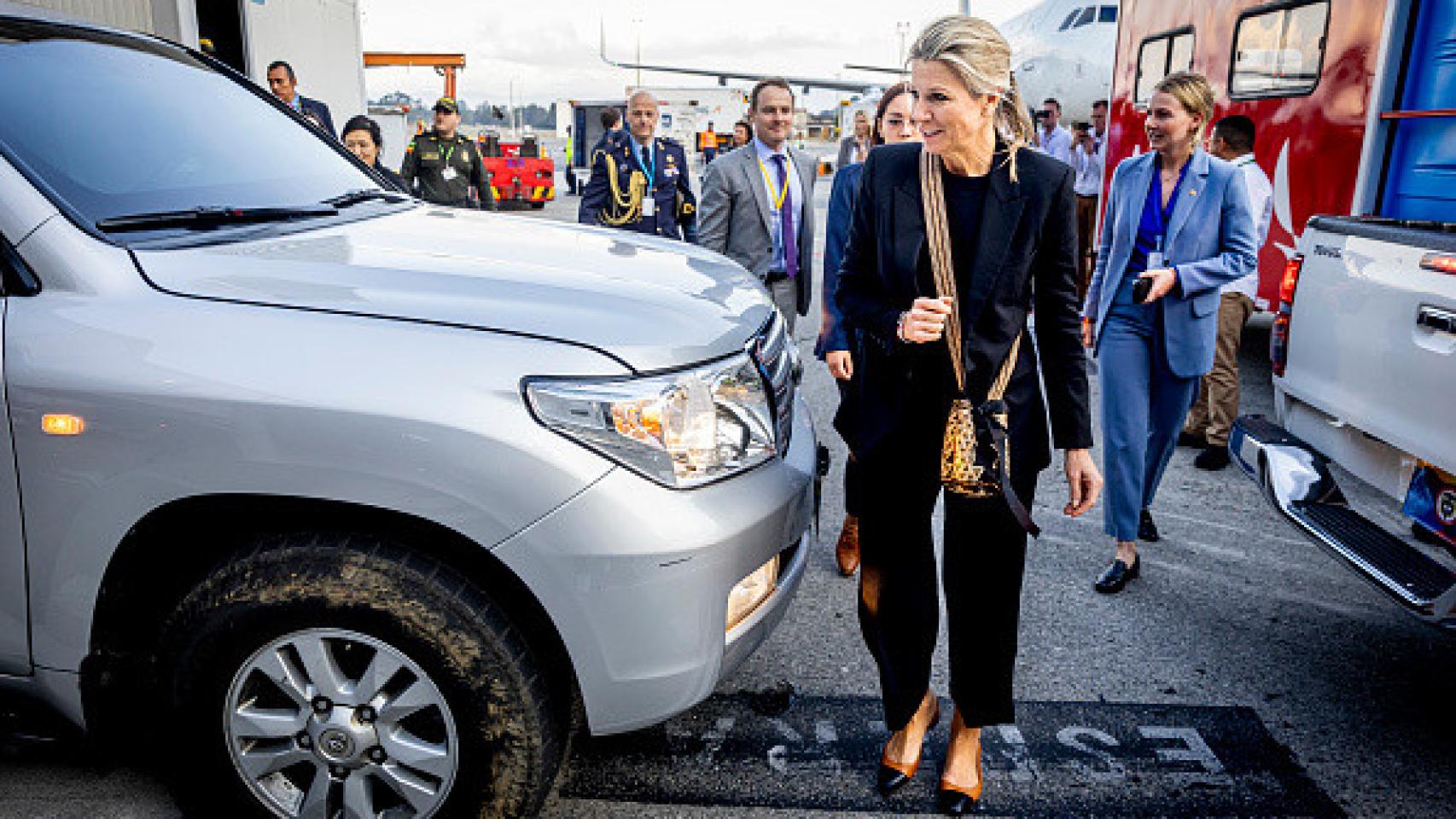 La Reina, a su llegada a Bogotá.