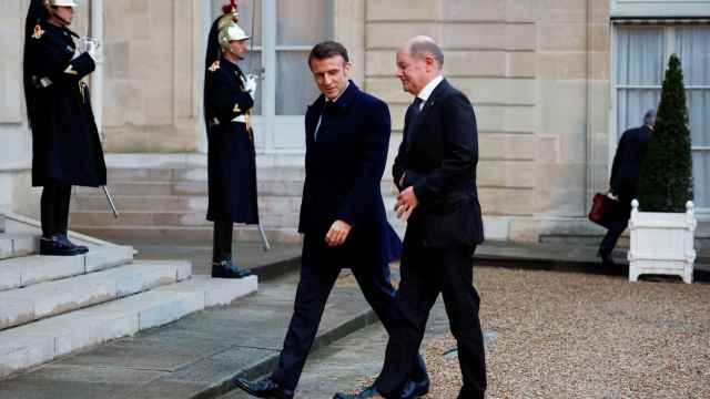 Scholz y Macron durante la reunión en el Elíseo.