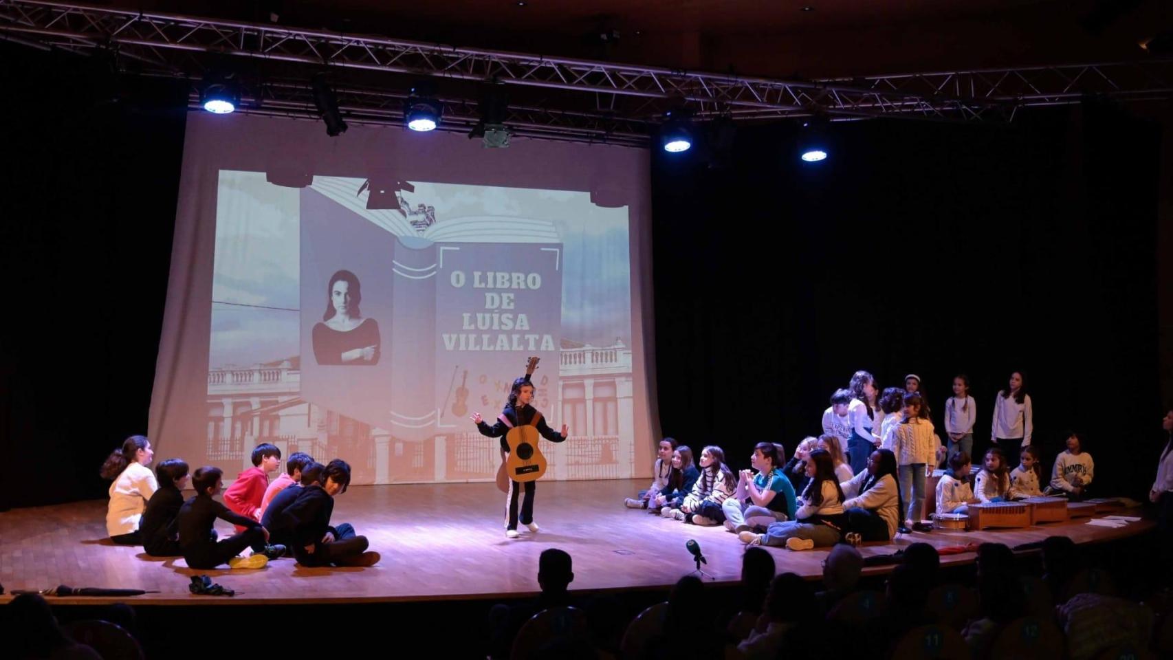 La RAG inaugura en Sada (A Coruña) la Primavera das Letras de Luísa Villalta