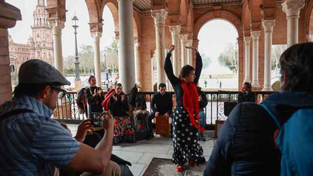 Espectáculo de flamenco en la Plaza de España de Sevilla-