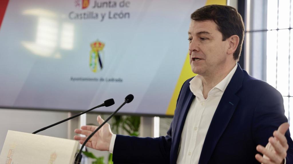 Mañueco ha visitado la nueva EDAR de Ledrada