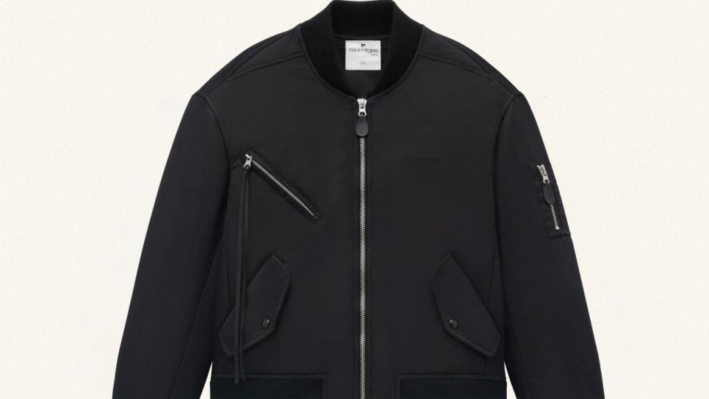Chaqueta bomber de Courrèges.