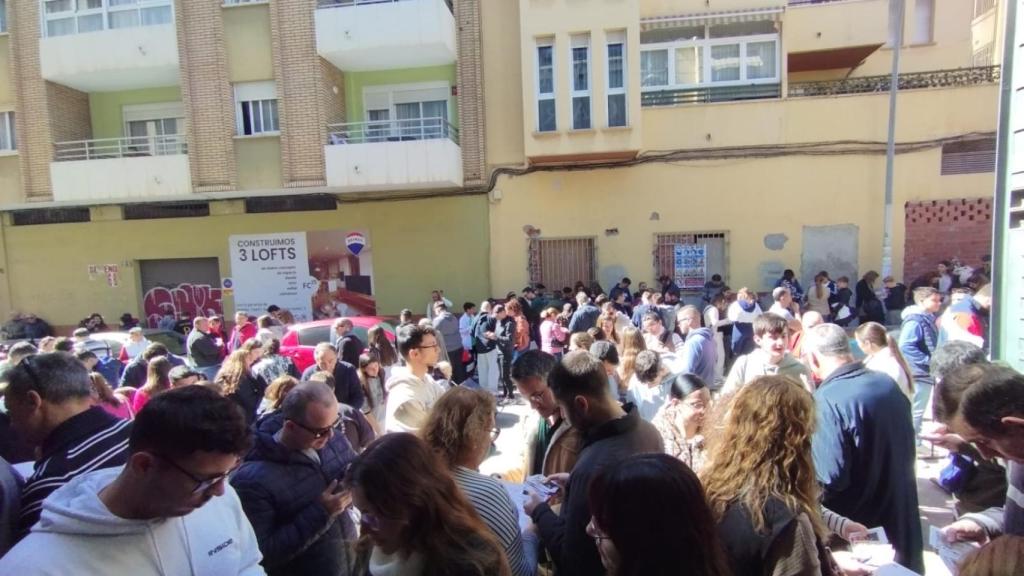 'Holyquedada' en la casa hermandad del Amor.