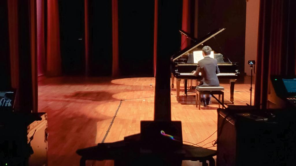 La Sociedad de Conciertos se centra en dos pianistas para este marzo en Alicante.