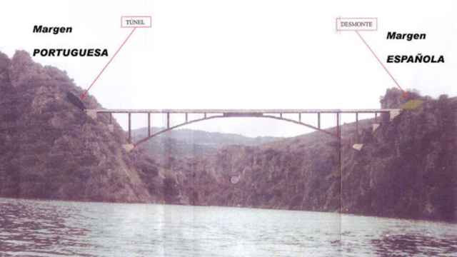 Diseño del puente que uniría Masueco con Ventozelo (Portugal), salvando el río Duero