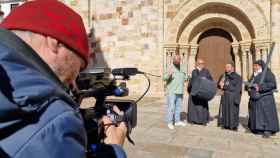 Un programa de TVE graba a la Cofradía Jesús Nazareno para un reportaje sobre Zamora