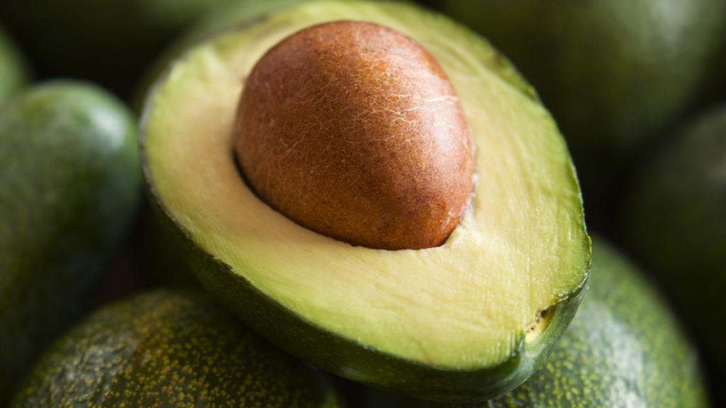 El truco para madurar los aguacates en solo 5 minutos.