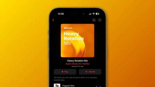 La función Heavy Rotation Mix en un iPhone.