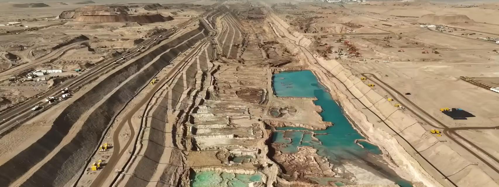 Las obras de The Line, la ciudad lineal de Arabia Saudí.