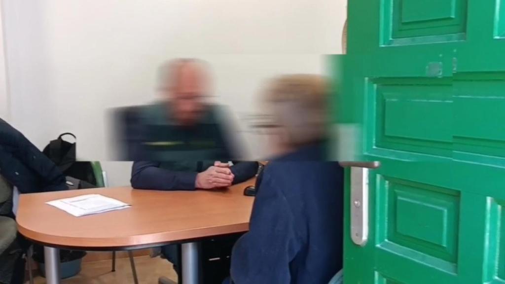 El presunto pirómano de la Devesa del Saler declara en la Guardia Civil.