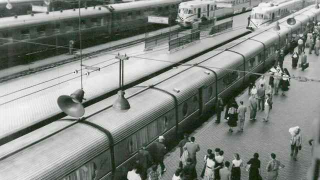 Imagen del primer tren Talgo.