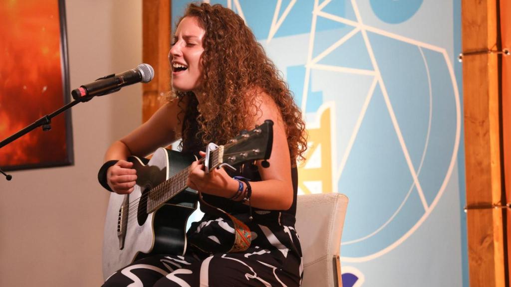 La cantante participa en diversos eventos musicales.