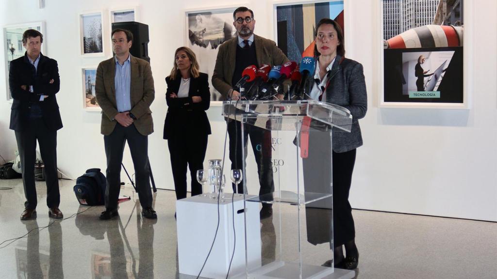 Un momento de la presentación de la exposición.