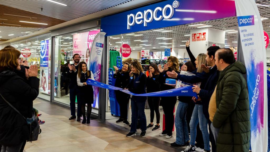 Imagen de la inauguración de la firma polaca en el centro comercial vallisoletano