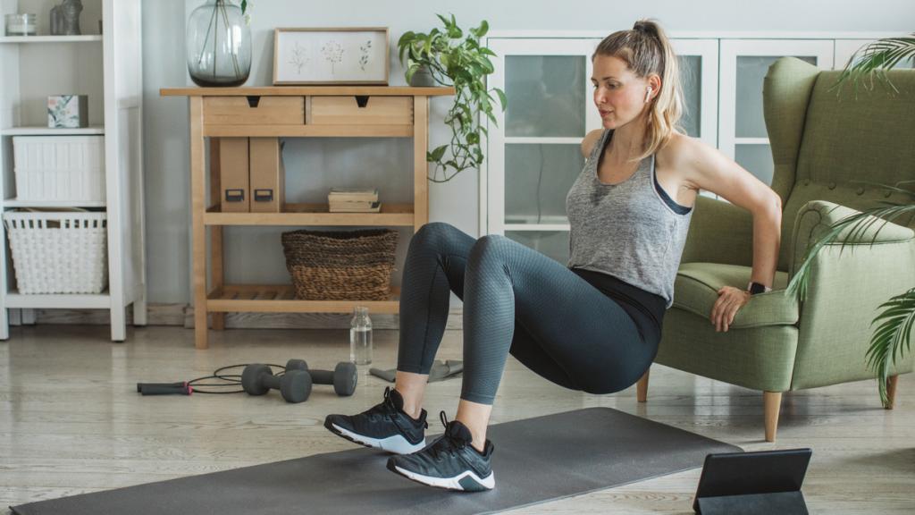 El sencillo ejercicio para bajar de peso con solo 30 segundos al día.