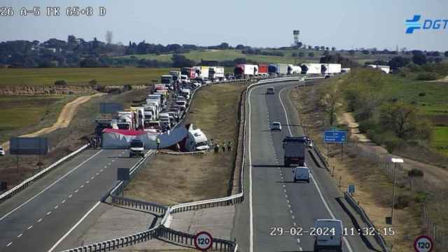 Corte total de tráfico en la A-5, sentido Extremadura, por accidente en la provincia de Toledo