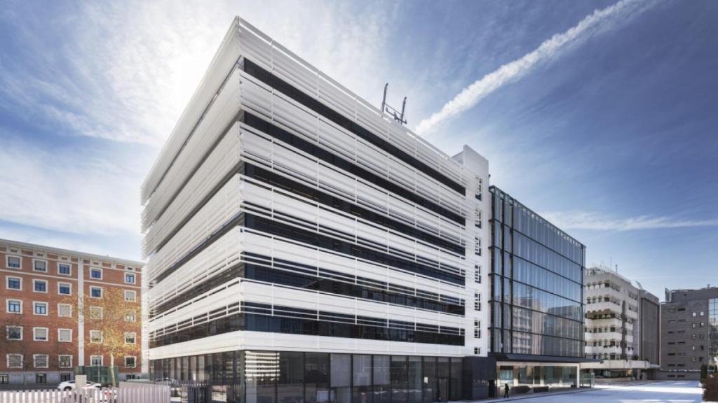 Edificio propiedad de Colonial en Castellana 43.