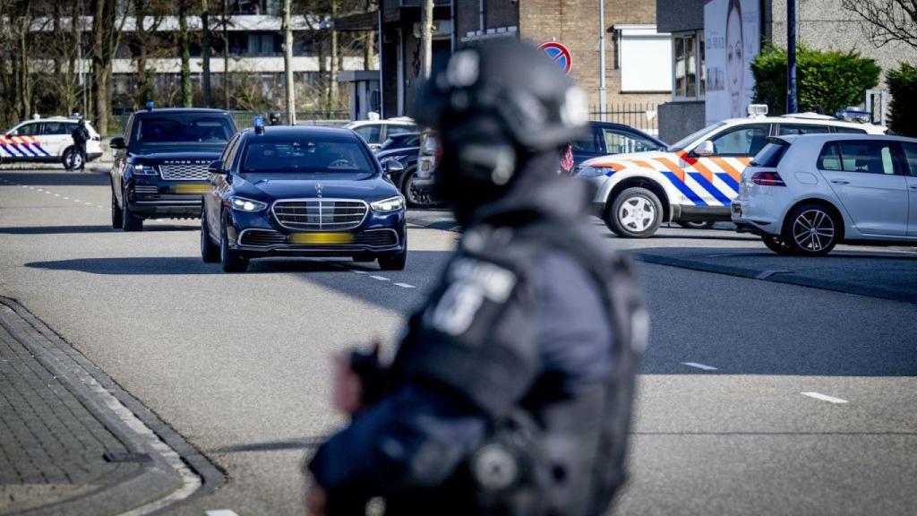 Traslado de los narcotraficantes desde la cárcel al tribunal.