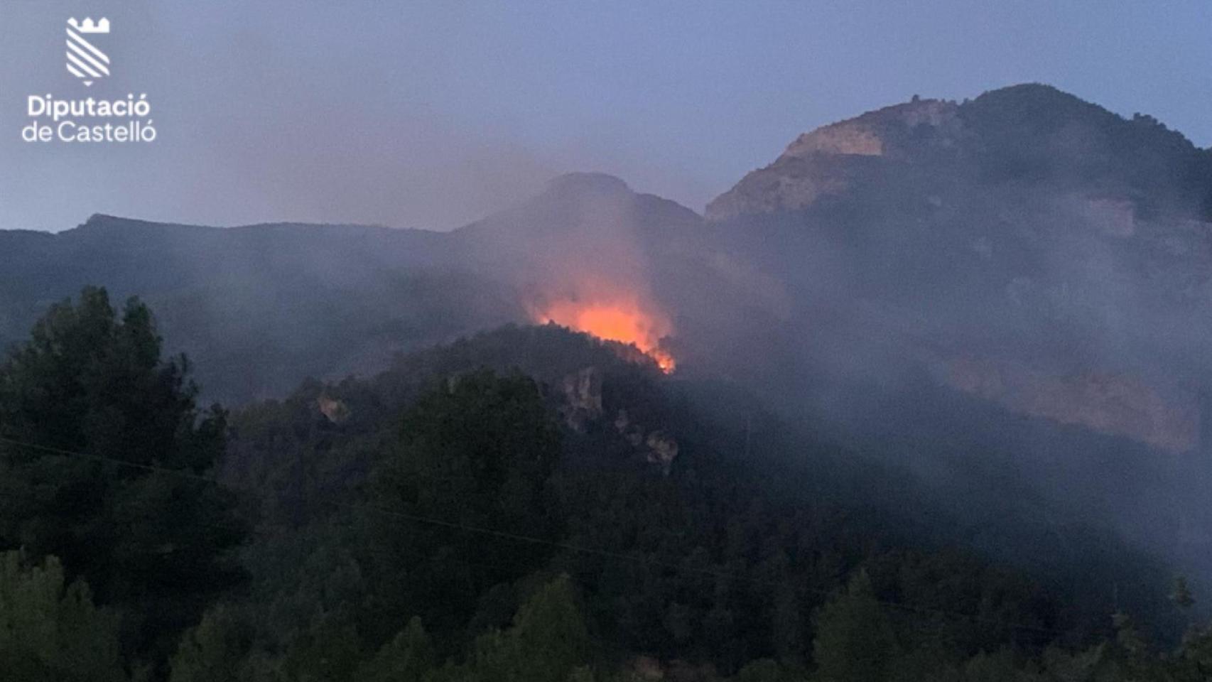 Imagen del incendio forestal de Toga (Castellón). Bomberos de Castellón