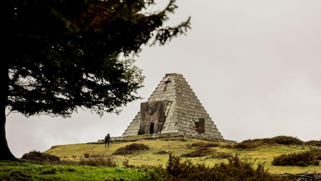 Estado actual de la Pirámide de los Italianos.
