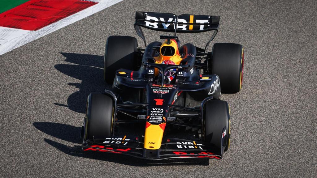 Monoplaza de Max Verstappen este fin de semana en Baréin.