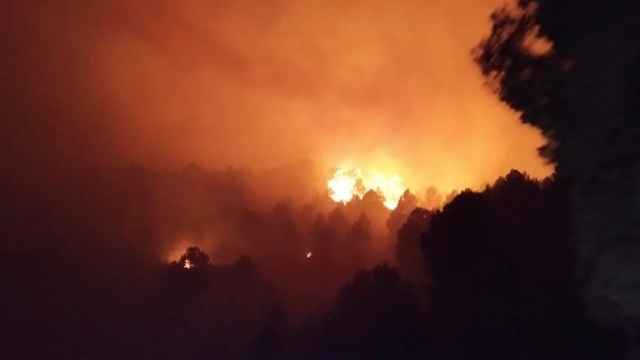 Incendio en Toga. Bomberos de Castellón