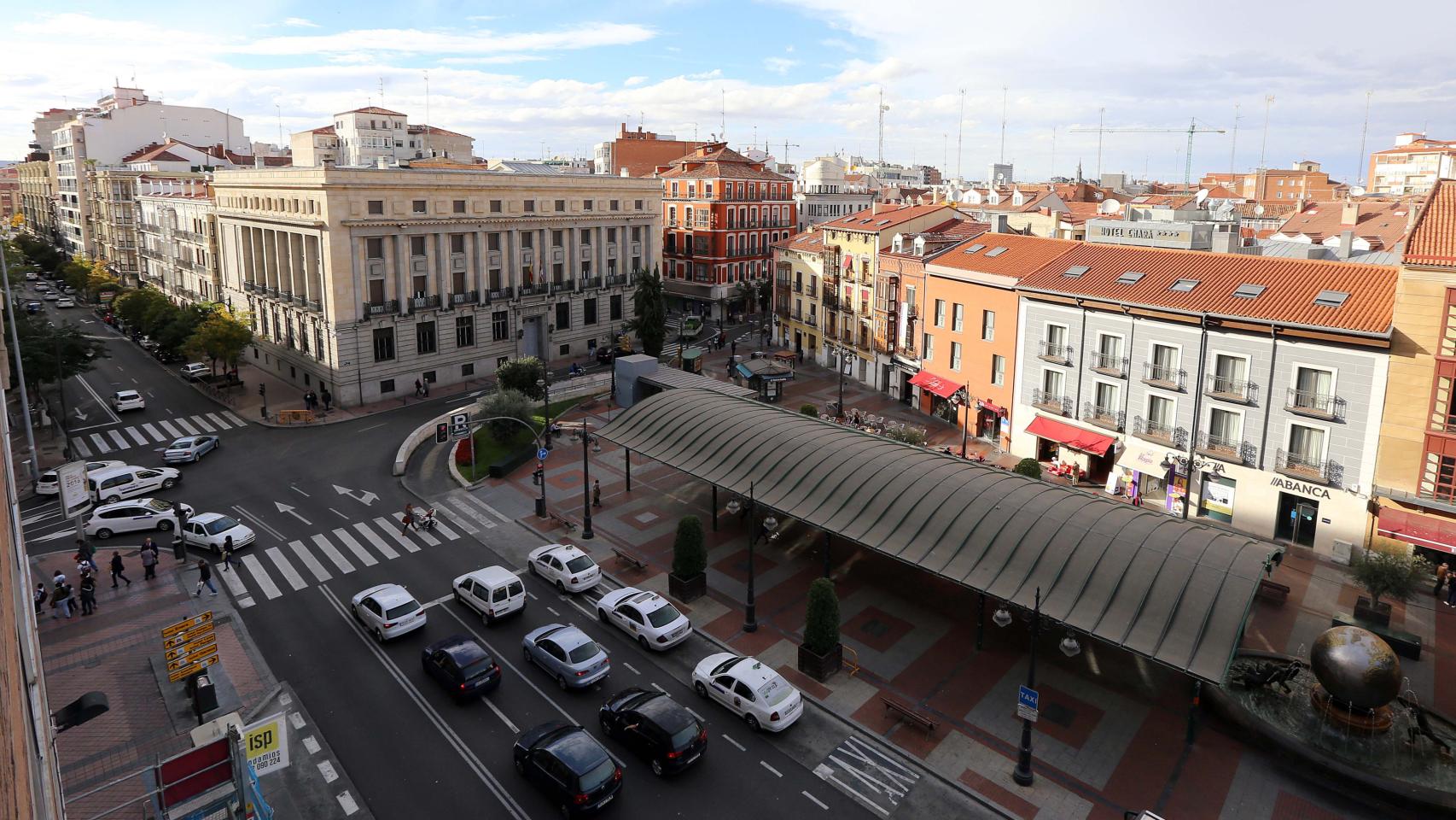 Vista general de la Plaza España de Valladolid