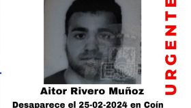 Cartel que informa de la desaparición de Aitor, un joven de 29 años desaparecido en Coín (Málaga).