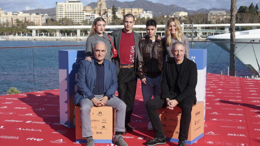 Una imagen del equipo de la película en el 'photocall' de Muelle 1.