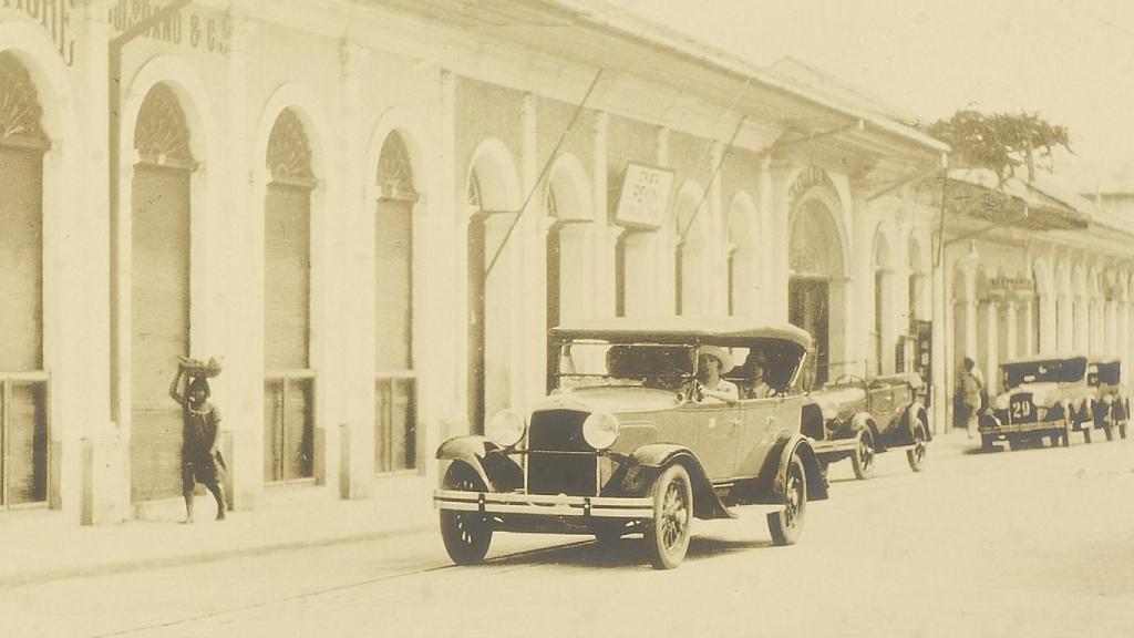 Calles de Iquitos (Perú) en la década de 1930