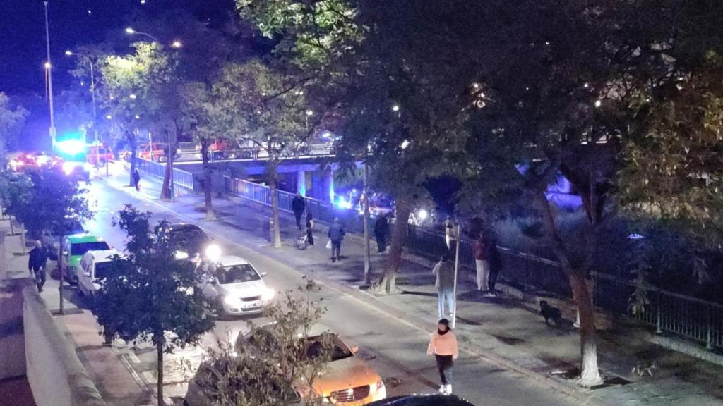 Una imagen del operativo en torno al puente.