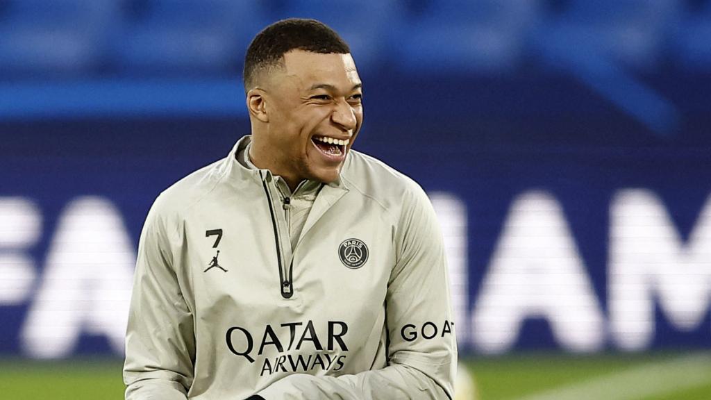 Kylian Mbappé, durante un entrenamiento con el PSG