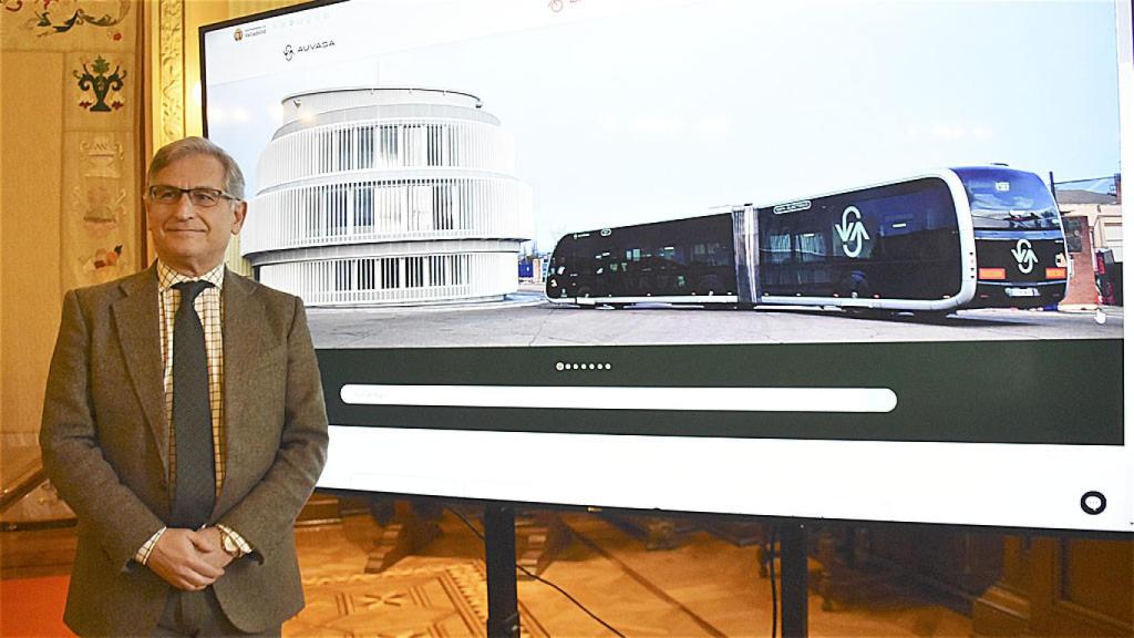 Eduardo Cabanillas, gerente de Auvasa y la nueva web