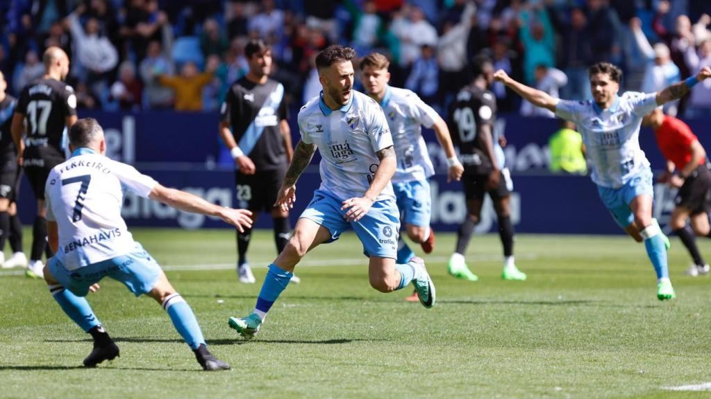 Imagen del partido del Málaga contra el Ibiza.