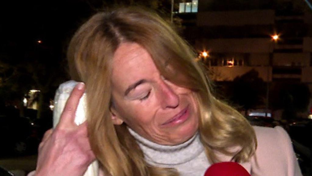 Mónica Martín Luque, rota de dolor por la muerte de Fernando Gómez-Acebo.