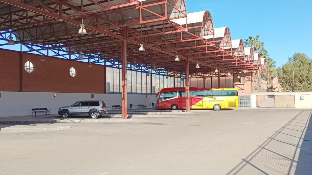 La estación de autobuses de Águilas donde el chófer Domingo Jiménez sufrió el atraco.