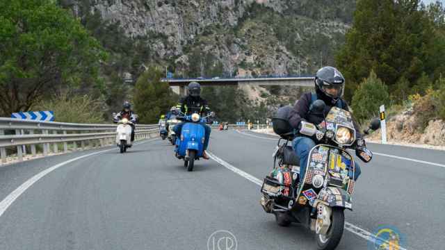 Moteros en la 'Scooter Rider Costa Blanca 2023'.