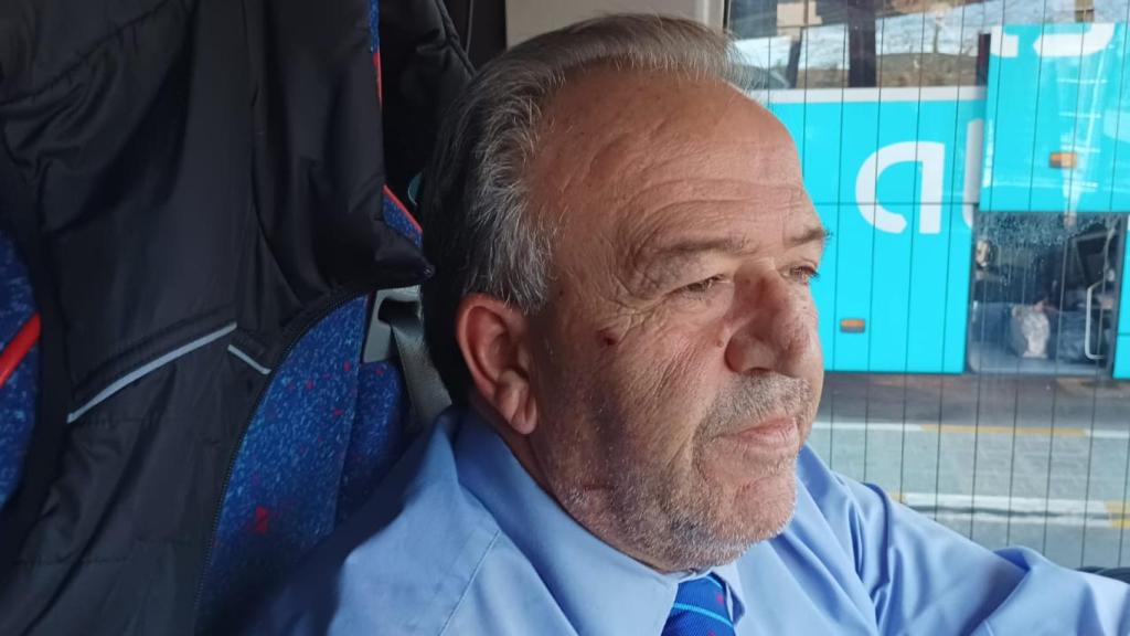 Domingo luce en su pómulo derecho un plomazo que le dieron los atracadores.