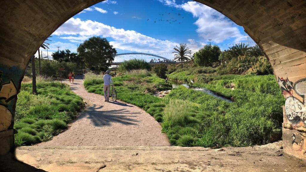 El sendero partirá desde el puente de Barra china en la ciudad de Elche.