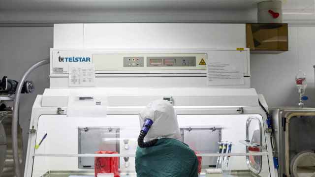 Imagen del actual laboratorio BSL-3 del centro de I+D de Salud Global de GSK en Tres Cantos (Madrid).