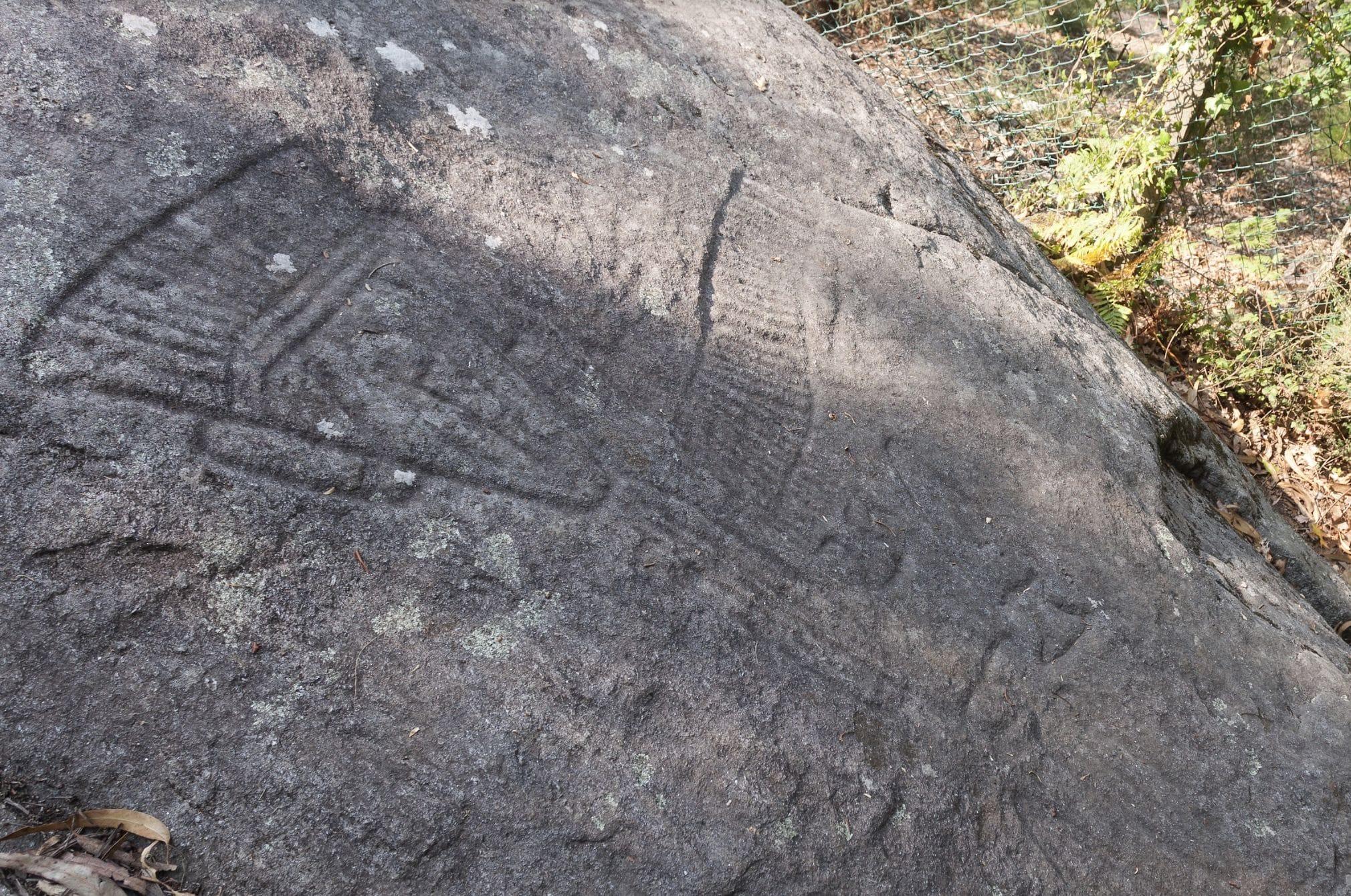 Petroglifos do Castriño de Conxo. Fuente: Wikimedia Commons.